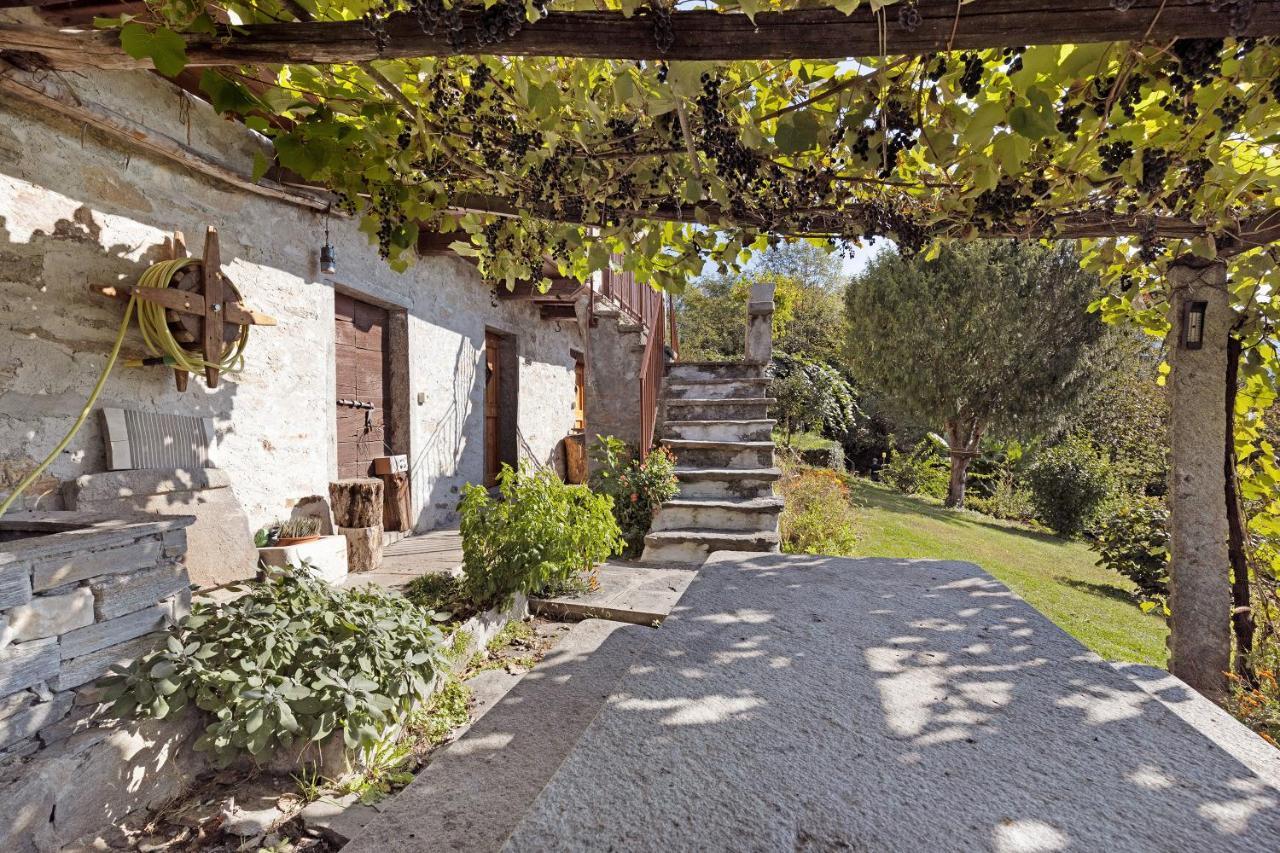 Al Pinone Villa Crevoladossola Exteriör bild